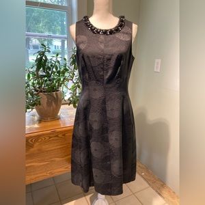 Adrianna Papell black fit and flare sleeveless with pockets cocktail dress SZ 10